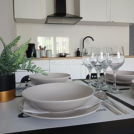 Apartamenty Oswiecim Klimatyzacja Air-Conditioned Экстерьер фото