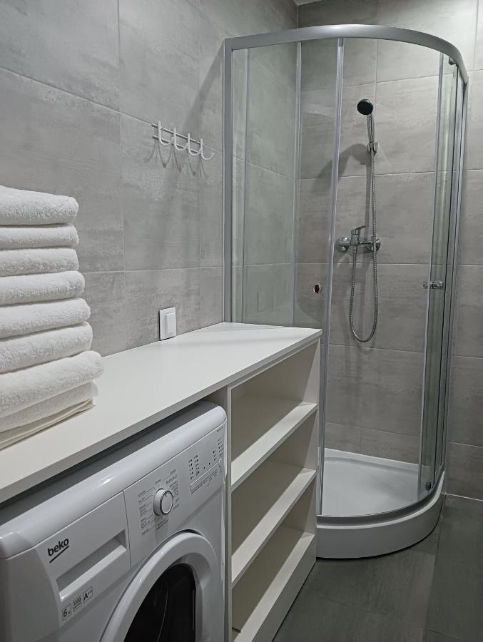 Apartamenty Oswiecim Klimatyzacja Air-Conditioned Экстерьер фото